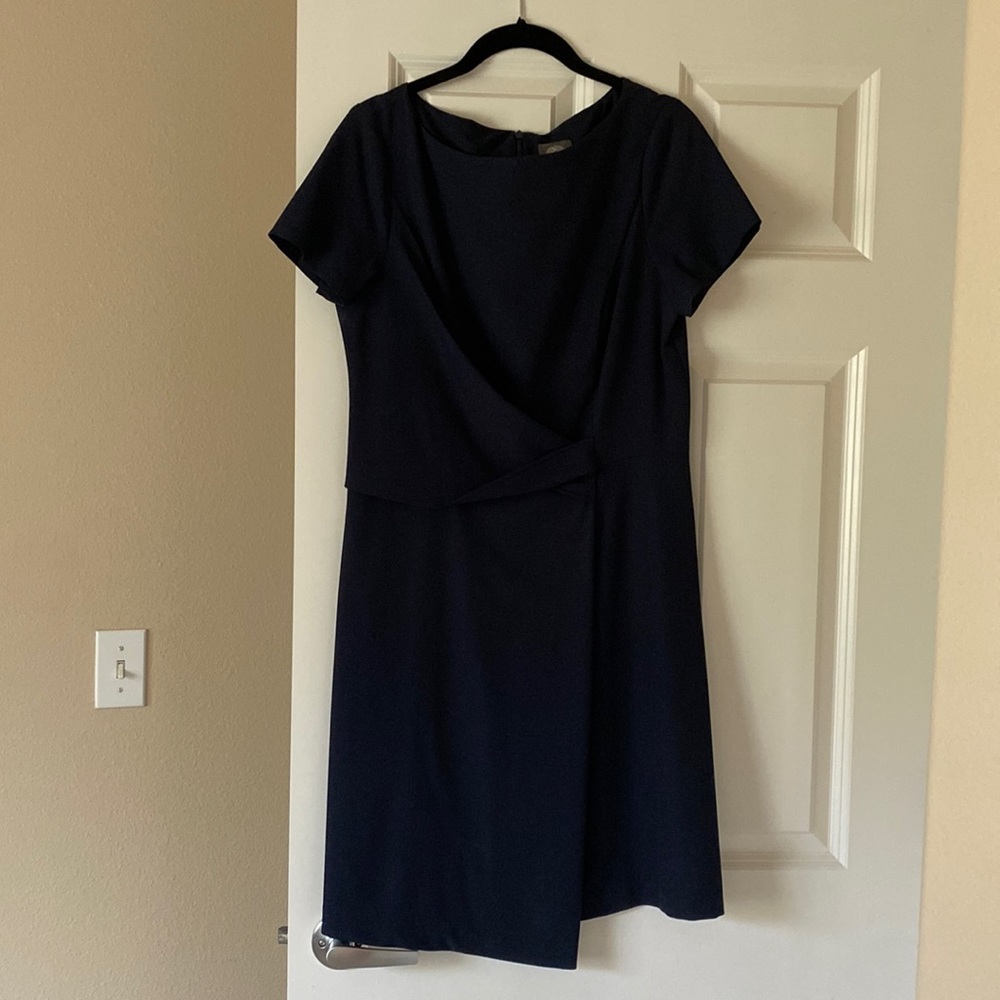 Vince Camuto sheath dress